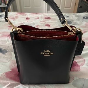Coach crossbody Mollie bag